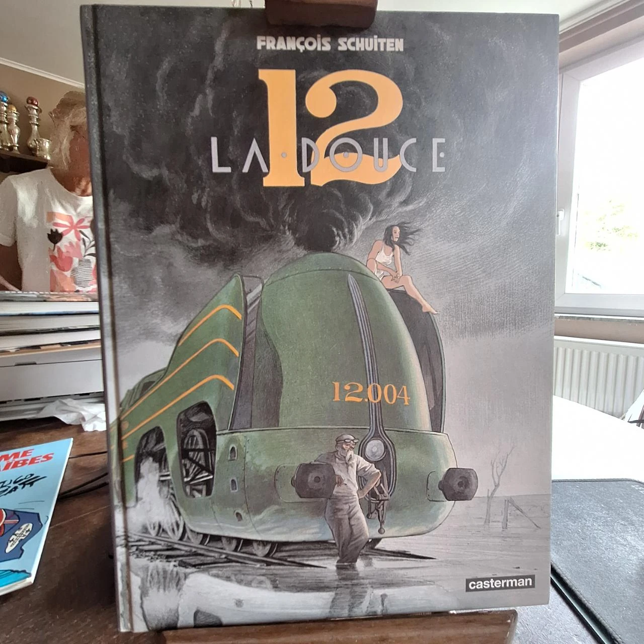 la douce 12 schuiten casterman